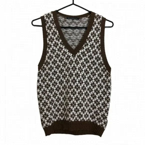 Brandy Melville Women's Knit Sweater Vest - Picture 1 of 6